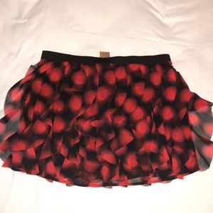Medium Vera Wang “Princess” skirt!
